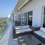 Lujoso Apartamento Vacacional En Morros